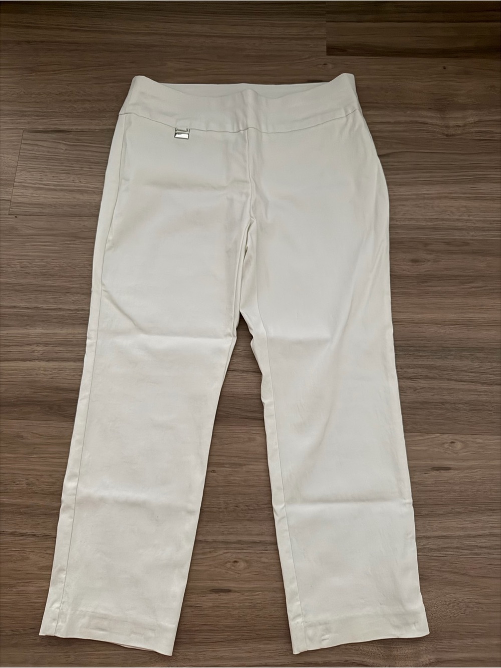 Women's Cream Pull-On Straight Leg Pants